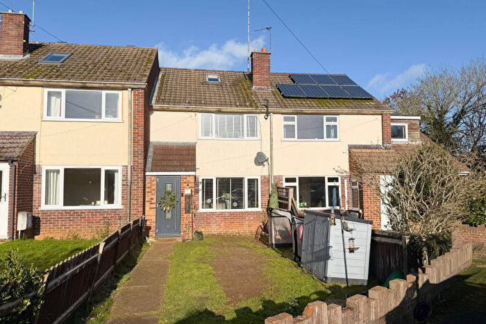 3 Bedroom House For Sale In Tiddington, Oxfordshire, OX9