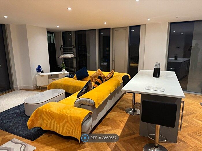 3 Bedroom Flat To Rent In Owen St, Manchester, M15