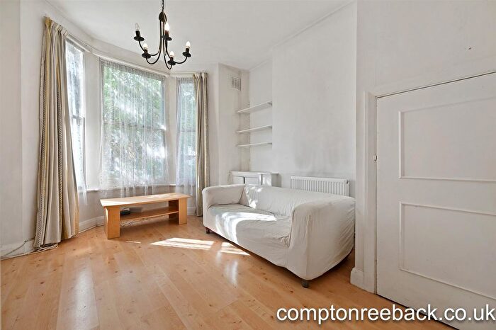 2 Bedroom Flat For Sale In Bravington Road, Maida Vale, W9