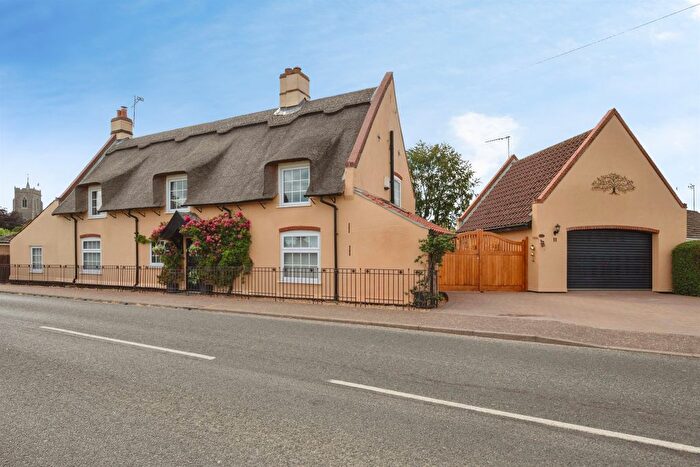 3 Bedroom Detached House For Sale In Somerton Road, Martham, Great Yarmouth, NR29