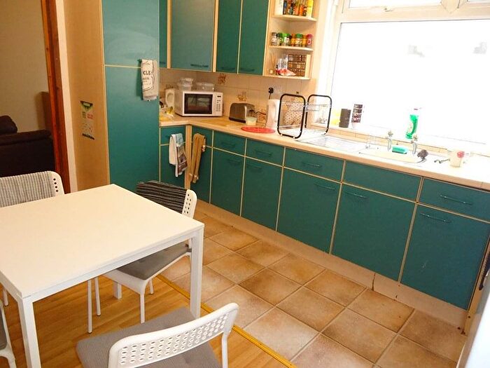 4 Bedroom Property To Rent In Tewkesbury Street, Cathays, Cardiff, CF24