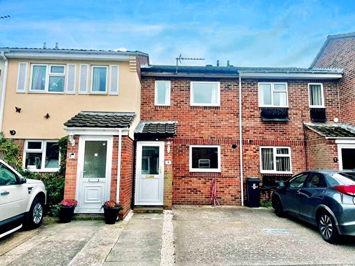 2 Bedroom Property To Rent In Blackthorn Drive, Gosport, PO12