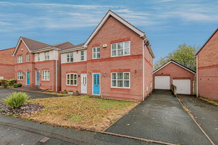 3 Bedroom Semi-Detached House For Sale In Hyacinth Road, Stoke-On-Trent, ST4