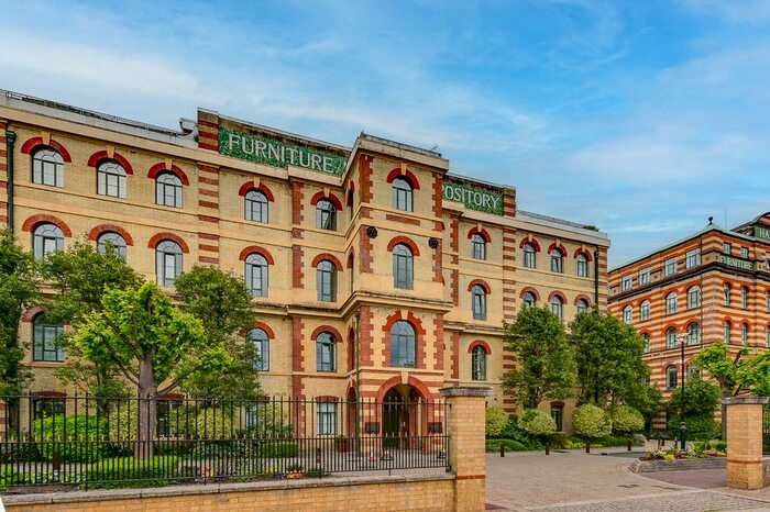 2 Bedroom Flat To Rent In Somerville Avenue, Harrods Village, Barnes, London, SW13