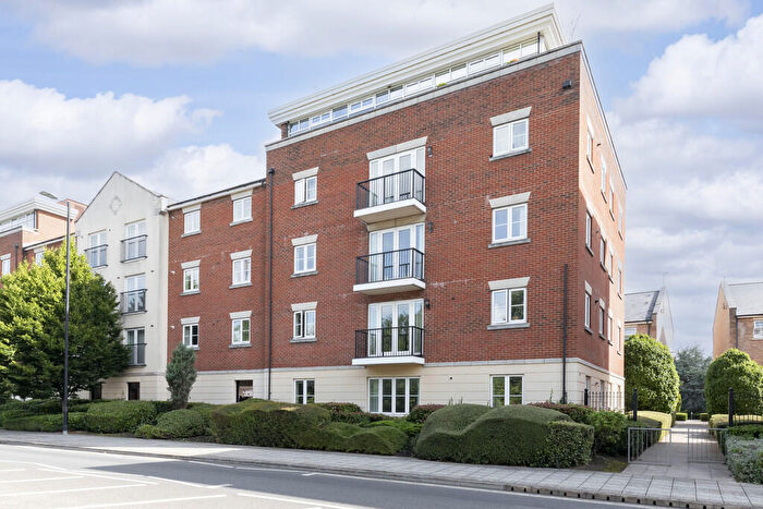 1 Bedroom Apartment To Rent In Brookbank Close, Cheltenham, GL50