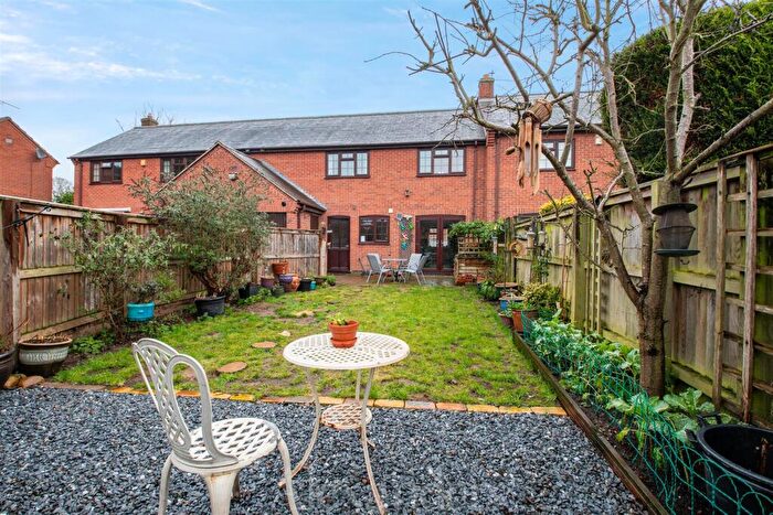 4 Bedroom Town House For Sale In Brook Street, Rearsby, LE7