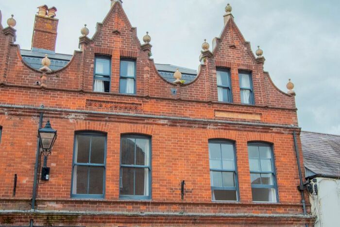 2 Bedroom Flat To Rent In Silver Street, Ottery St Mary, EX11