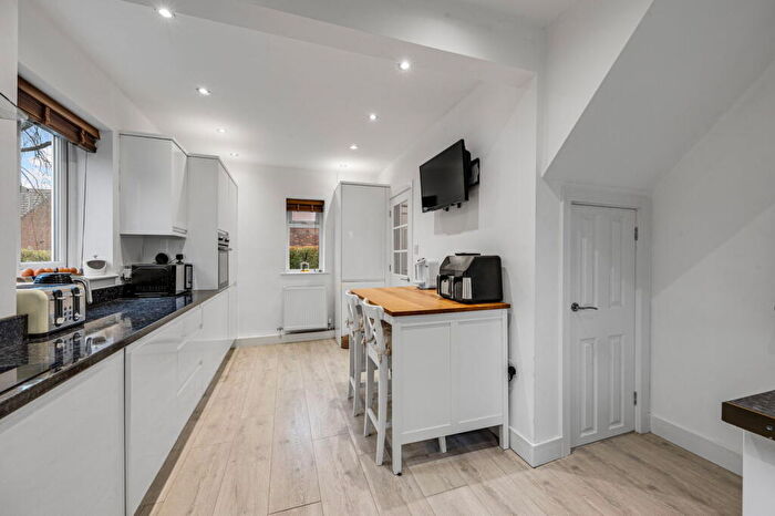 2 Bedroom Semi-Detached House For Sale In Queensway, Greenfield, Saddleworth, OL3