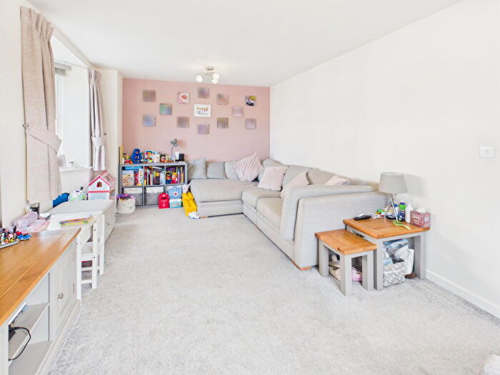 4 Bedroom Detached House For Sale In Reaseheath Way, Henhull, Nantwich, CW5 - Photo 2