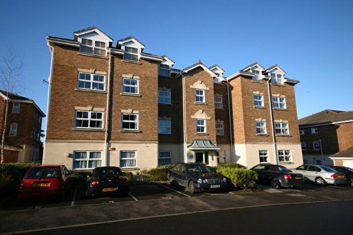 2 Bedroom Property To Rent In Heath Road, Haywards Heath, RH16