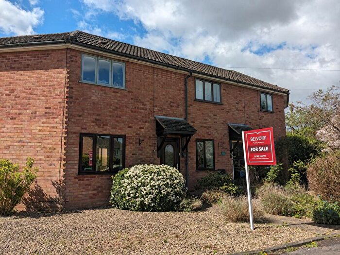 2 Bedroom Flat For Sale In Luddington Road, Stratford-upon-Avon, CV37