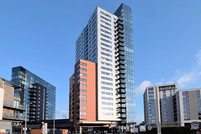 1 Bedroom Flat To Rent In The Moresby Tower, Admirals Quay Ocean Way, Southampton, SO14