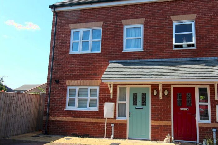 3 Bedroom Terraced House To Rent In Ruskin Road, Freckleton, PR4