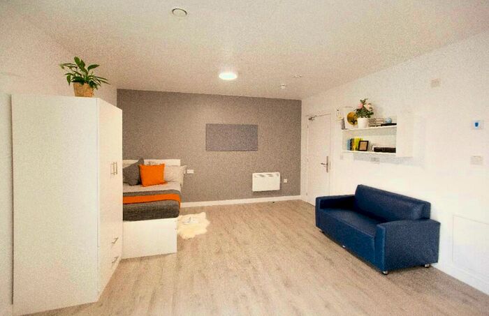 1 Bedroom Flat To Rent In Theatre House, Cox Street, Coventry, West Midlands, CV1