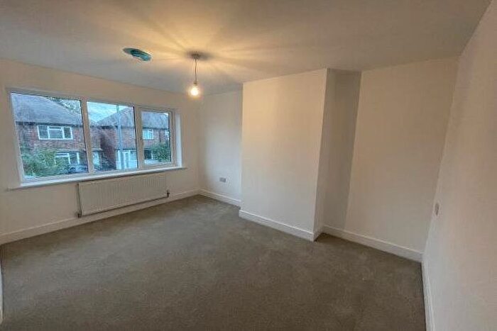 4 Bedroom Semi-Detached House To Rent In Henry Road, Nottingham, NG9