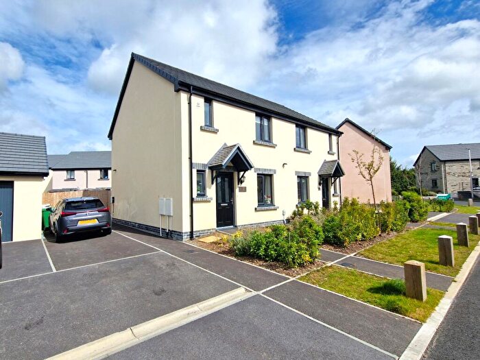 3 Bedroom Semi-Detached House For Sale In Old Well Road, Okehampton, EX20