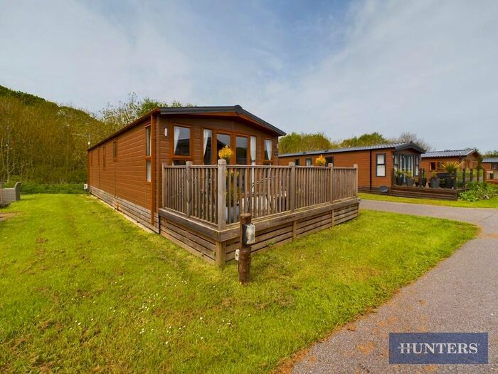 2 Bedroom Lodge For Sale In Bridlington Links, Sewerby, Bridlington, YO15