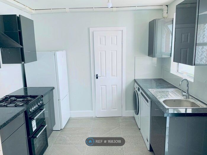 1 Bedroom Flat To Rent In Southampton Street, Reading, RG1