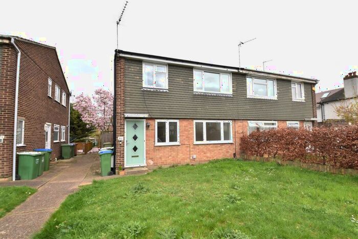 2 Bedroom Maisonette To Rent In Westergate Road, London, SE2