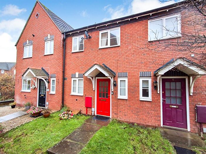 2 Bedroom Terraced House For Sale In Buttercup Close, Kidderminster, Worcestershire, DY10