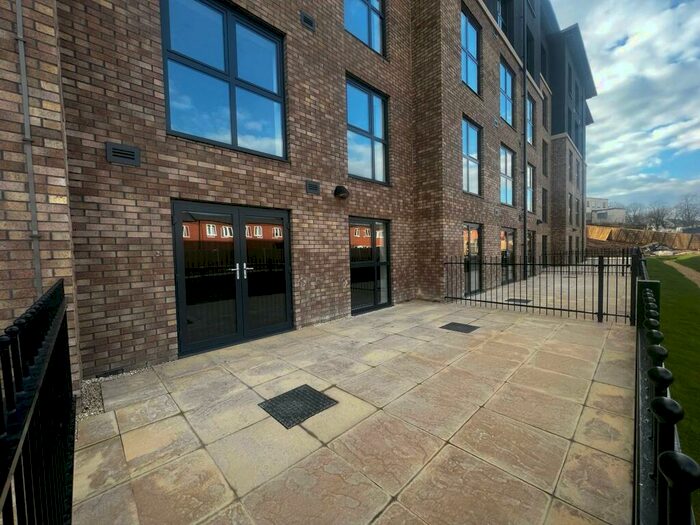 2 Bedroom Apartment To Rent In Erasmus Drive, Derby, DE1