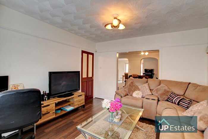 3 Bedroom End Of Terrace House For Sale In Hermitage Road, Poets Corner, Wyken, Coventry, CV2