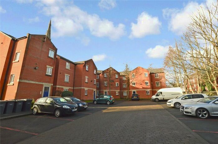 2 Bedroom Flat To Rent In Trinity Court, Cleminson Street, Salford, M3