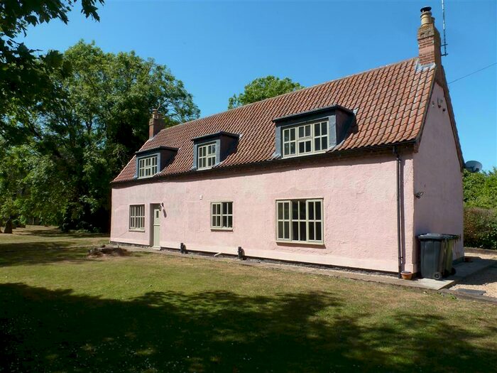 4 Bedroom House To Rent In Church Road, Emneth, Wisbech, PE14