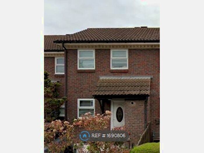 2 Bedroom Terraced House To Rent In Hickman Close, London, E16