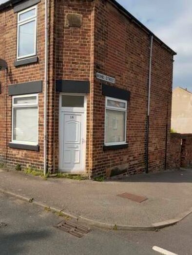 2 Bedroom End Of Terrace House To Rent In Blythe Street, Barnsley, South Yorkshire, S73