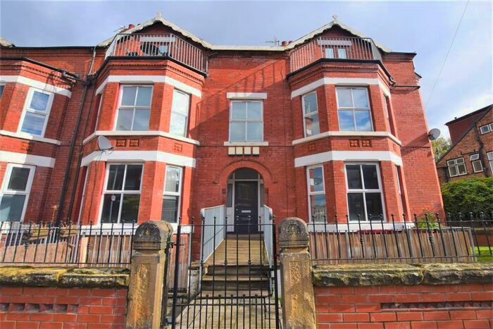 2 Bedroom Flat To Rent In Didsbury, M20