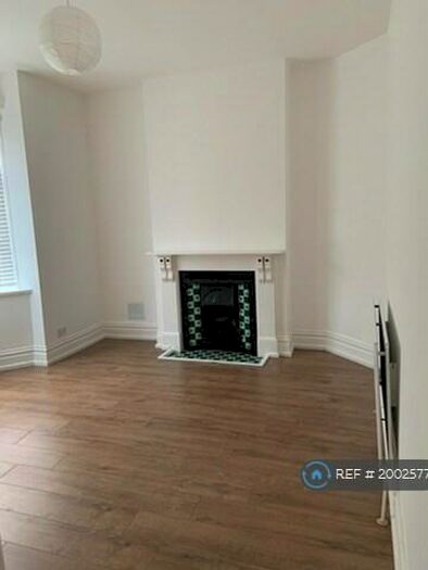 1 Bedroom Flat To Rent In Eden House Road, Sunderland, SR4