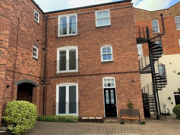 1 Bedroom Apartment To Rent In Springfield Street, Market Harborough, LE16