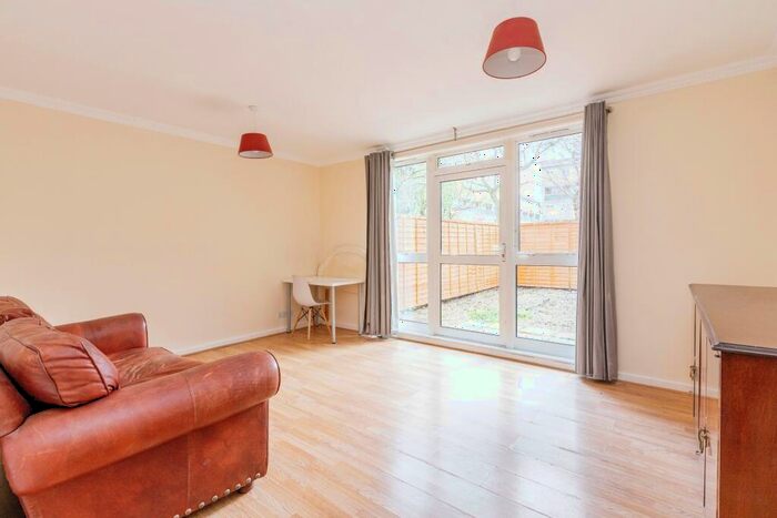 2 Bedroom Flat To Rent In Camden Street, NW1
