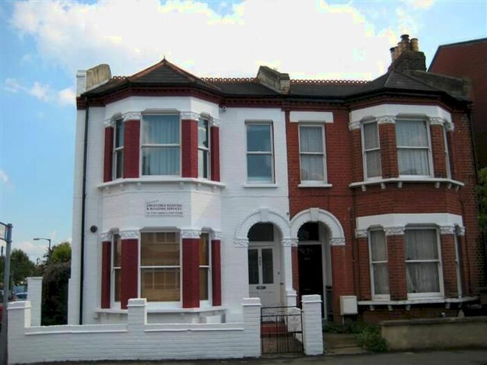 1 Bedroom Property To Rent In Kingston Road, London, SW20