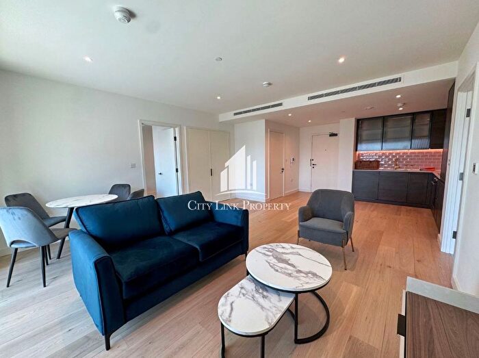 1 Bedroom Flat To Rent In Royal Crest Avenue, London, E16