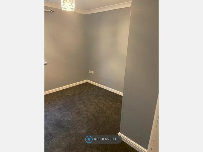 1 Bedroom Flat To Rent In Old Kenton Lane, London NW9