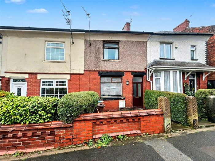 2 Bedroom Terraced House For Sale In Rochdale Road, Royton, Oldham, Greater Manchester, OL2