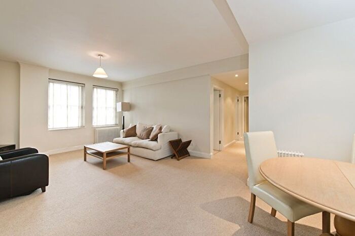 2 Bedroom Flat To Rent In Fulham Road, South Kensington, London, SW3