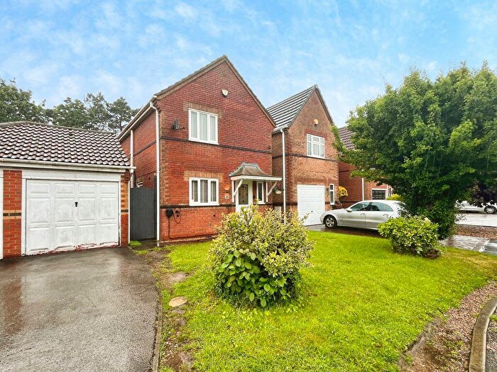 3 Bedroom Detached House For Sale In Alderton Drive, Westhoughton, BL5