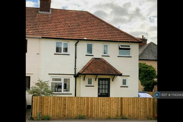 5 Bedroom Semi-Detached House To Rent In Milton Road, Oxford, OX4