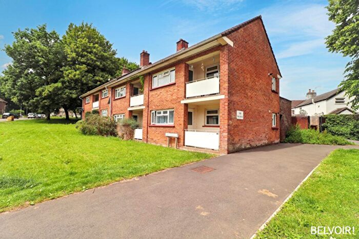 3 Bedroom Flat For Sale In Hollybush Estate, Whitchurch, Cardiff, CF14