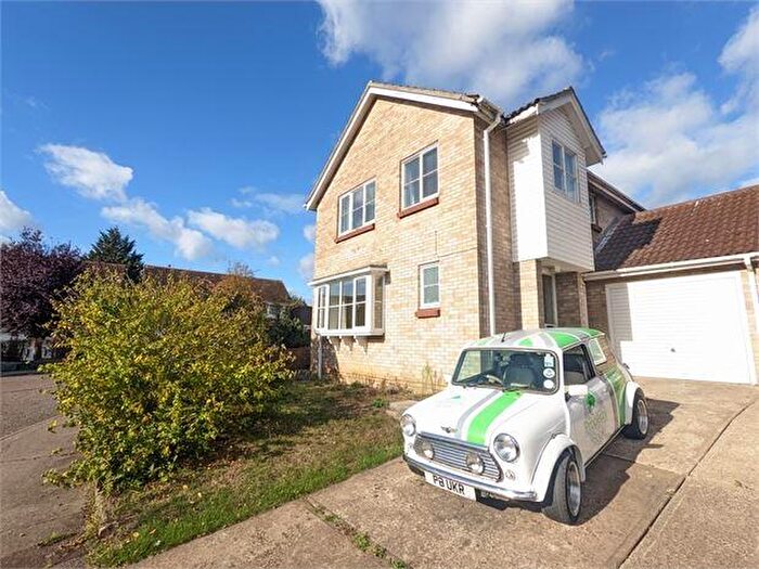 4 Bedroom Detached House To Rent In Goldfinch Close, Colchester, CO4