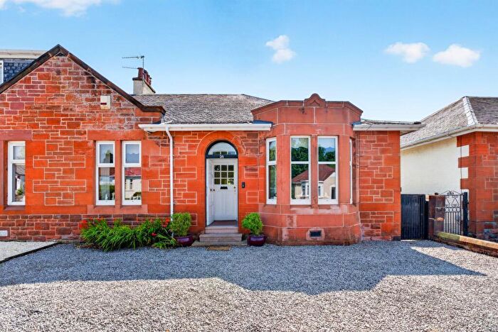 2 Bedroom Semi-Detached Bungalow For Sale In Holehouse Road, Kilmarnock, KA3