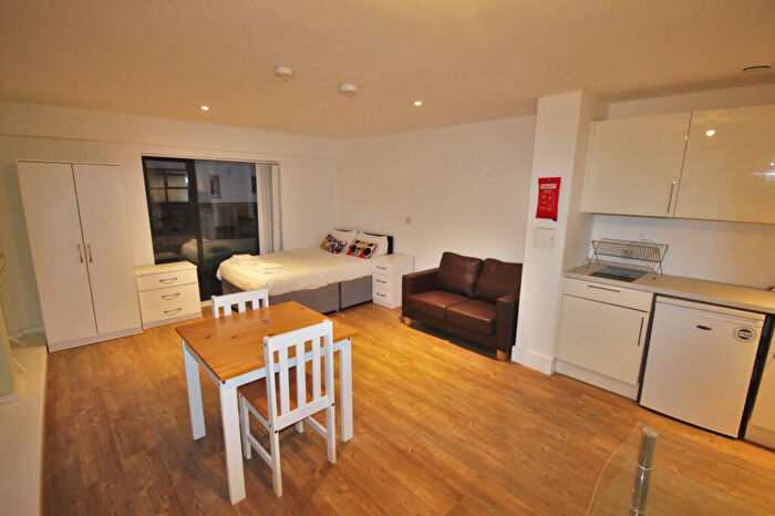 Studio To Rent In Cardinal Court, Scholes Street, Oldham, Lancashire, OL1