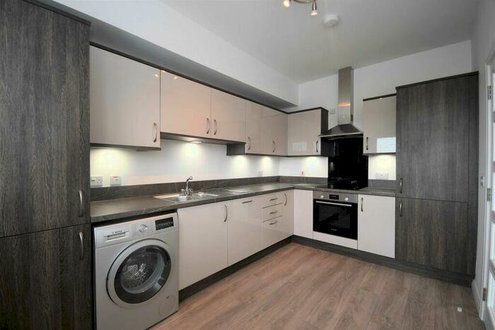 2 Bedroom Flat To Rent In Countess Park, Inverness, IV2