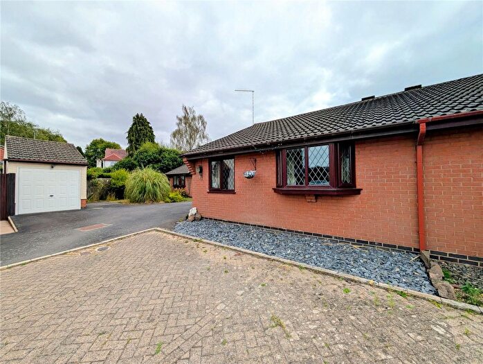 2 Bedroom Bungalow For Sale In Taylor Close, Syston, Leicester, Leicestershire, LE7