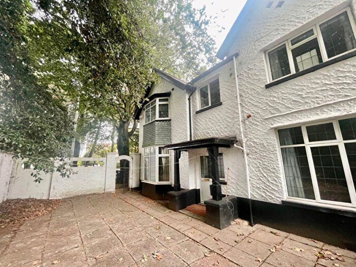 6 Bedroom House To Rent In Student Six Double Bedrooms, Bournemouth (Ger), BH1