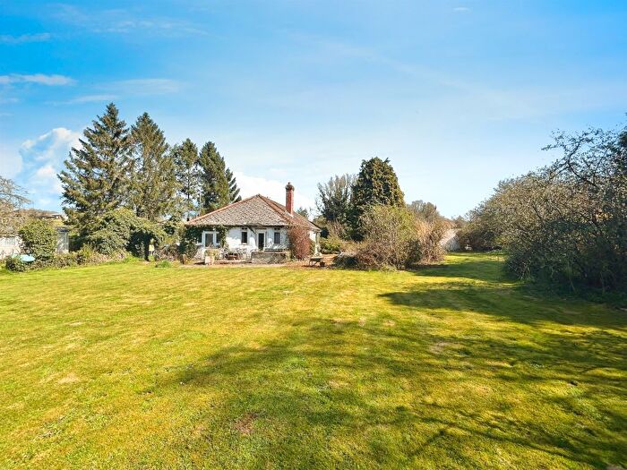 5 Bedroom Detached Bungalow For Sale In Berrywood Lane, Bradley, Alresford, SO24