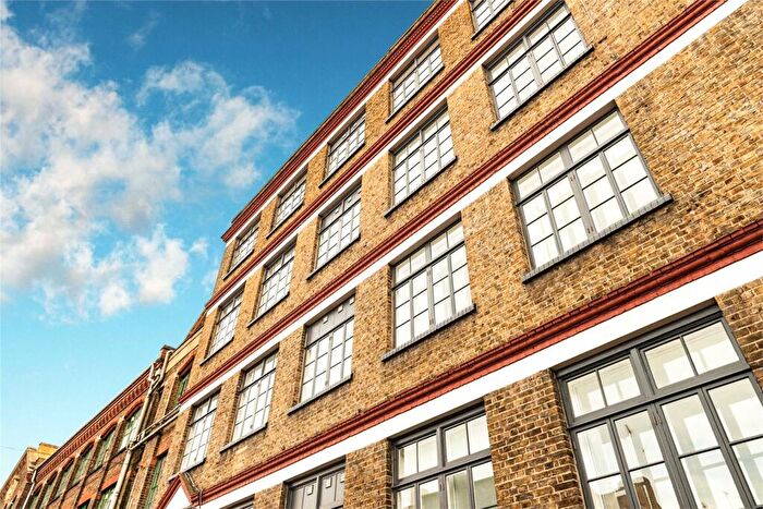 2 Bedroom Apartment To Rent In Anglers Lane, NW5